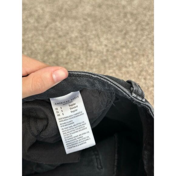 American Eagle Strigid Mom Jean Black Wash Denim Ripped Knees High Rise Size 8 - Picture 5 of 13